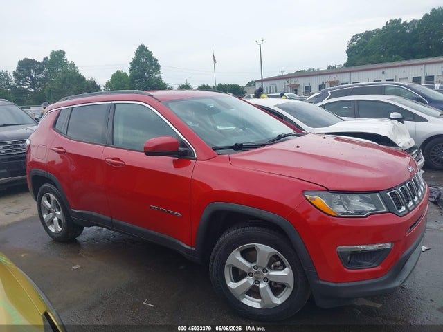 2018 Jeep Compass Latitude Fwd მანქანა იყიდება აუქციონზე, vin: 3C4NJCBB6JT186781, აუქციონის ნომერი: 45033379