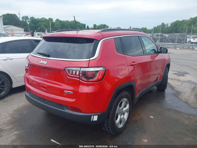2018 Jeep Compass Latitude Fwd მანქანა იყიდება აუქციონზე, vin: 3C4NJCBB6JT186781, აუქციონის ნომერი: 45033379