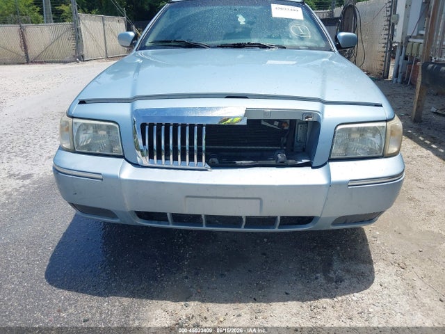 2011 Mercury Grand Marquis Ls (fleet Only) მანქანა იყიდება აუქციონზე, vin: 2MEBM7FV5BX604297, აუქციონის ნომერი: 45033409