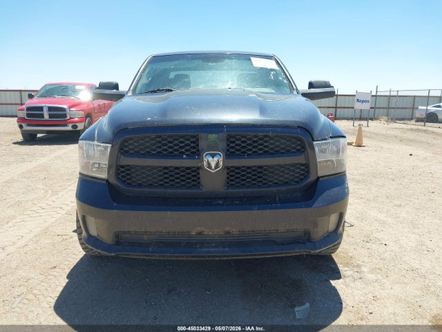 45033429 :رقم المزاد ، 1C6RR7FTXJS122126 vin ، 2018 Ram 1500 Express  4x4 6'4 Box مزاد بيع
