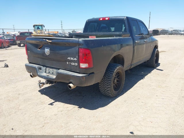 45033429 :رقم المزاد ، 1C6RR7FTXJS122126 vin ، 2018 Ram 1500 Express  4x4 6'4 Box مزاد بيع