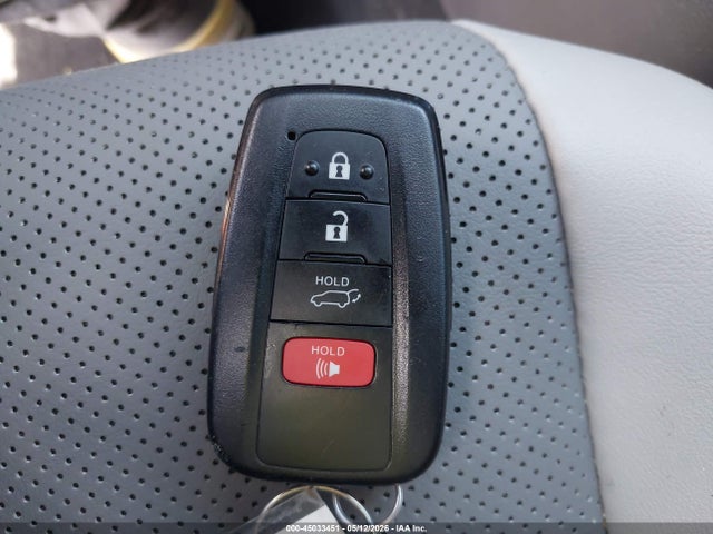 2025 Toyota Rav4 Limited მანქანა იყიდება აუქციონზე, vin: 2T3Y1RFV6SW420822, აუქციონის ნომერი: 45033451