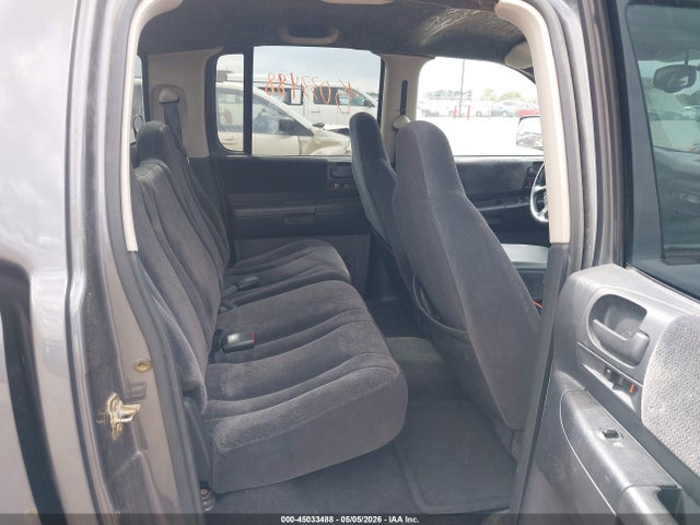 45033488 :رقم المزاد ، 1B7HG48N32S657727 vin ، 2002 Dodge Dakota Slt مزاد بيع