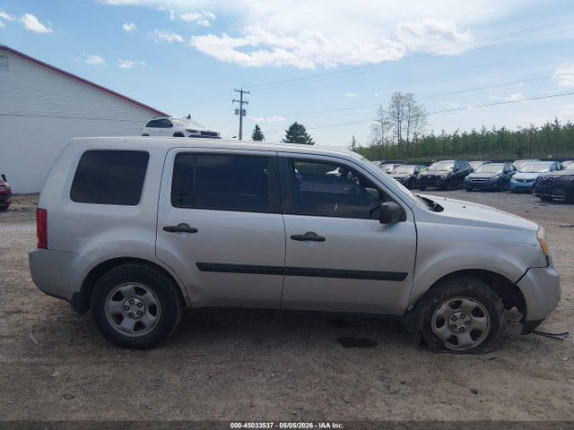 Auction sale of the 2015 Honda Pilot Lx, vin: 5FNYF4H22FB044302, lot number: 45033537