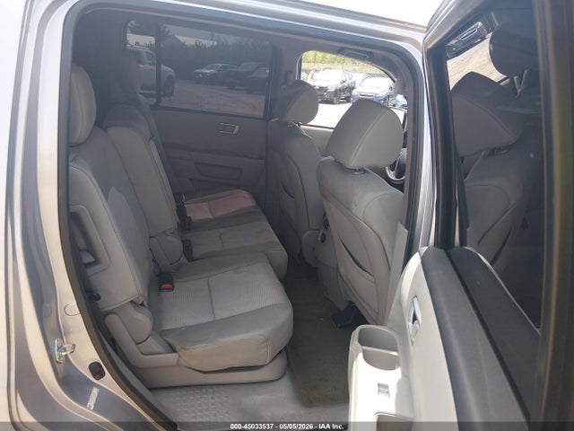 Auction sale of the 2015 Honda Pilot Lx, vin: 5FNYF4H22FB044302, lot number: 45033537