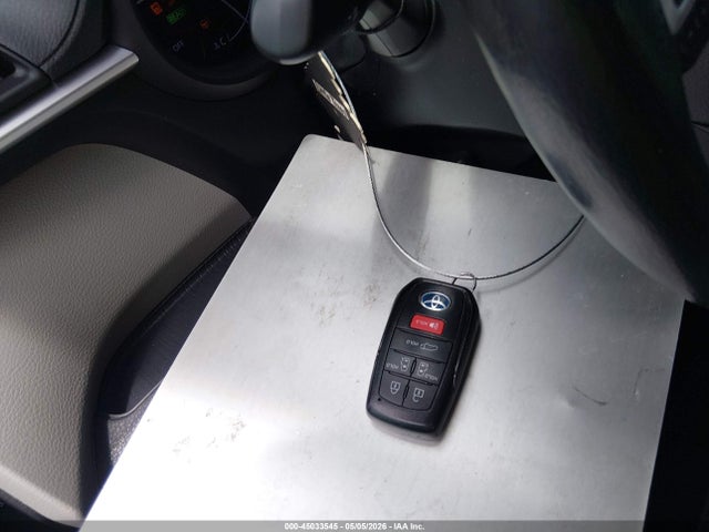 2024 Toyota Sienna Xle მანქანა იყიდება აუქციონზე, vin: 5TDYRKEC1RS187380, აუქციონის ნომერი: 45033545