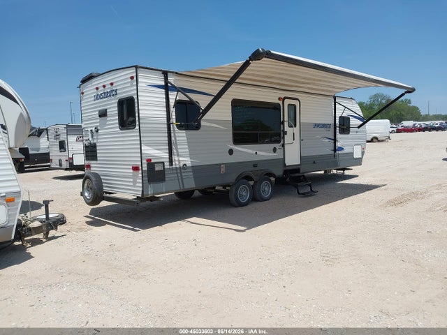 Gulfstream Travel 2018 1NL1GTN28J1126611 Image 4