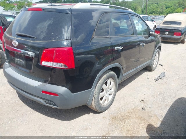45033643 :رقم المزاد ، 5XYKT3A60DG404730 vin ، 2013 Kia Sorento Lx مزاد بيع