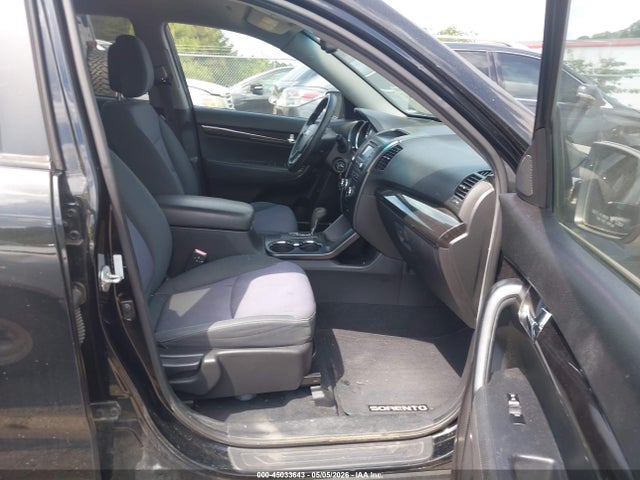 45033643 :رقم المزاد ، 5XYKT3A60DG404730 vin ، 2013 Kia Sorento Lx مزاد بيع