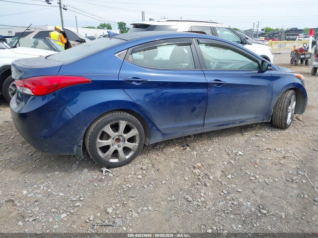 2013 Hyundai Elantra Limited მანქანა იყიდება აუქციონზე, vin: KMHDH4AE4DU662198, აუქციონის ნომერი: 45033698