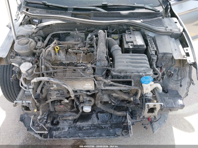 3VWN57BU6LM009638 Volkswagen Jetta 1.4t R-line/1.4t S