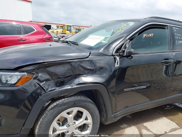 45033773 :رقم المزاد ، 3C4NJDBN5RT133159 vin ، 2024 Jeep Compass Latitude 4x4 مزاد بيع