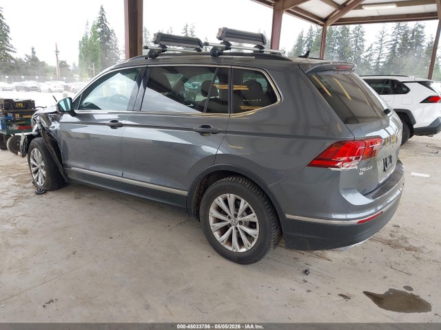 2018 Volkswagen Tiguan 2.0t Se/2.0t Sel მანქანა იყიდება აუქციონზე, vin: 3VV2B7AX8JM173031, აუქციონის ნომერი: 45033786