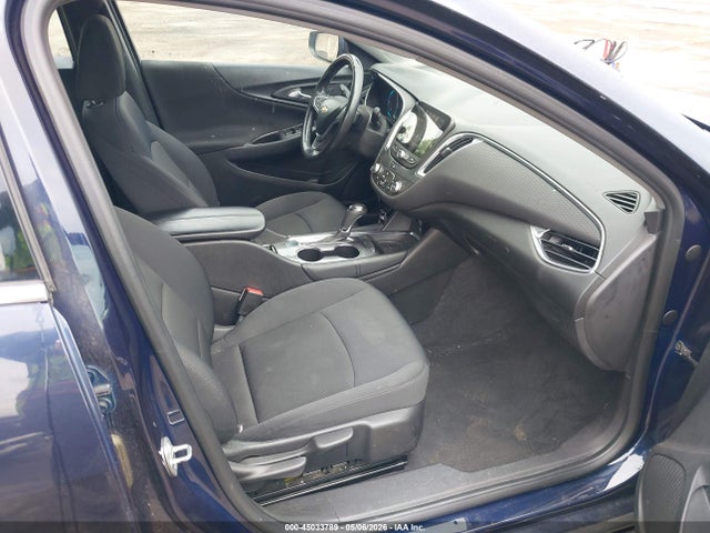 Продажа на аукционе авто 2016 Chevrolet Malibu 1lt, vin: 1G1ZE5ST5GF287820, номер лота: 45033789