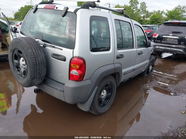 45033805 :رقم المزاد ، 1J4GL48K24W286546 vin ، 2004 Jeep Liberty Sport مزاد بيع