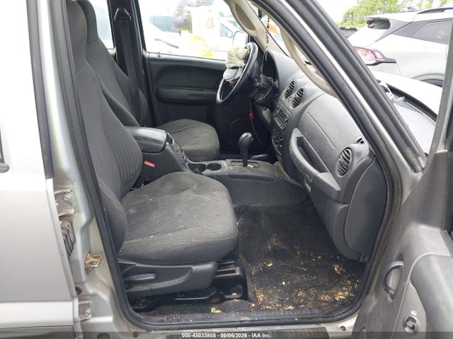 45033805 :رقم المزاد ، 1J4GL48K24W286546 vin ، 2004 Jeep Liberty Sport مزاد بيع