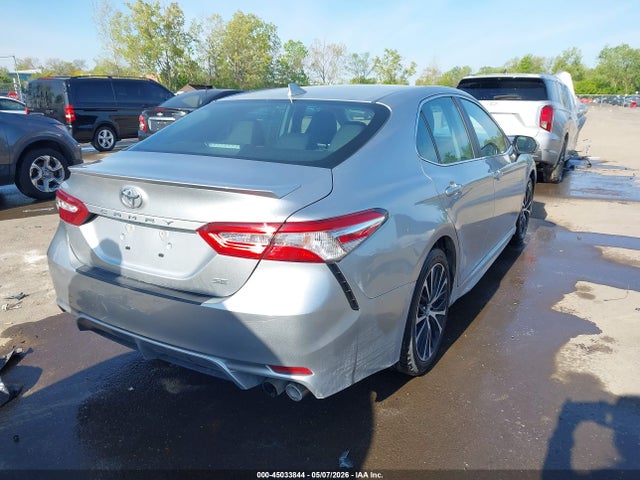 45033844 :رقم المزاد ، 4T1M11AK9LU890530 vin ، 2020 Toyota Camry Se مزاد بيع
