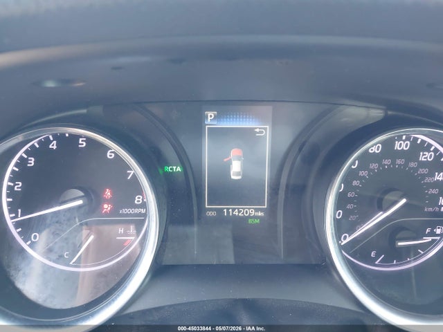 45033844 :رقم المزاد ، 4T1M11AK9LU890530 vin ، 2020 Toyota Camry Se مزاد بيع