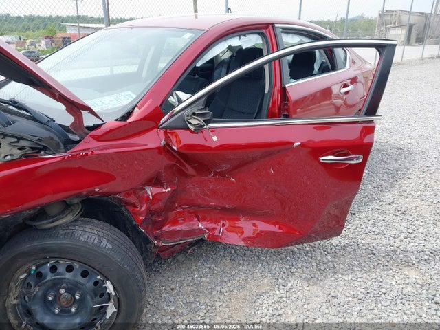 1N4AL3AP5JC232818 Nissan Altima 2.5 S