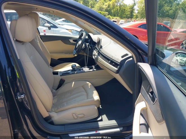 45033859 :رقم المزاد ، WAUENAF44JA042073 vin ، 2018 Audi A4 2.0t Premium مزاد بيع
