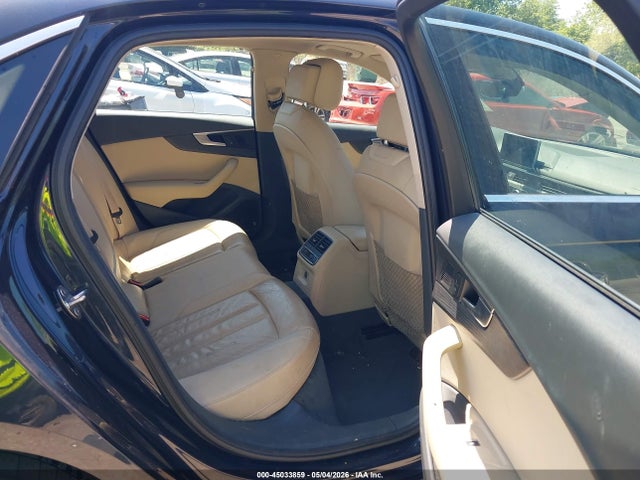 45033859 :رقم المزاد ، WAUENAF44JA042073 vin ، 2018 Audi A4 2.0t Premium مزاد بيع