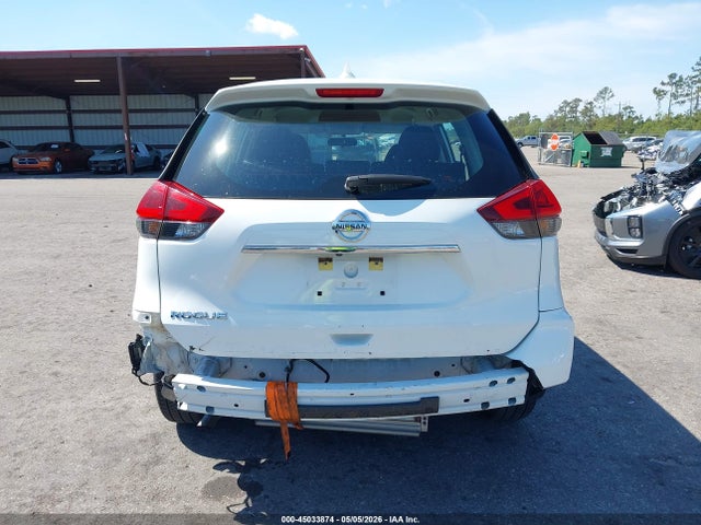 2018 Nissan Rogue S მანქანა იყიდება აუქციონზე, vin: KNMAT2MT0JP559357, აუქციონის ნომერი: 45033874