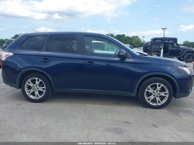 Продаж на аукціоні авто 2015 Mitsubishi Outlander Se, vin: JA4AD3A37FZ005956, номер лоту: 45033878
