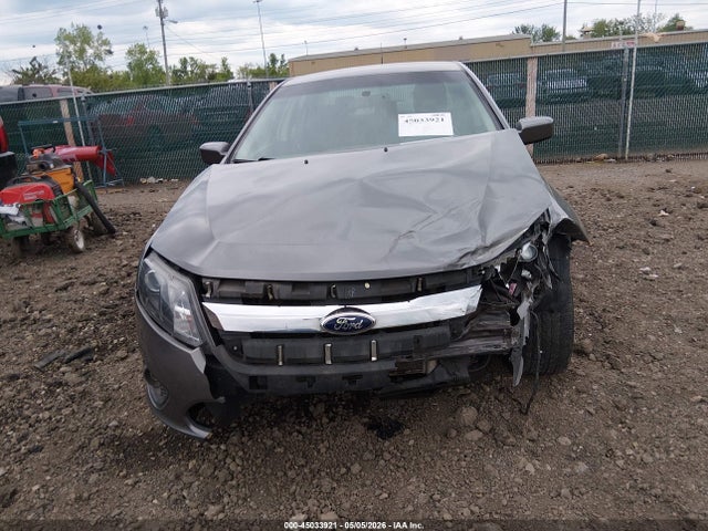 45033921 :رقم المزاد ، 3FAHP0HA7CR441307 vin ، 2012 Ford Fusion Se مزاد بيع