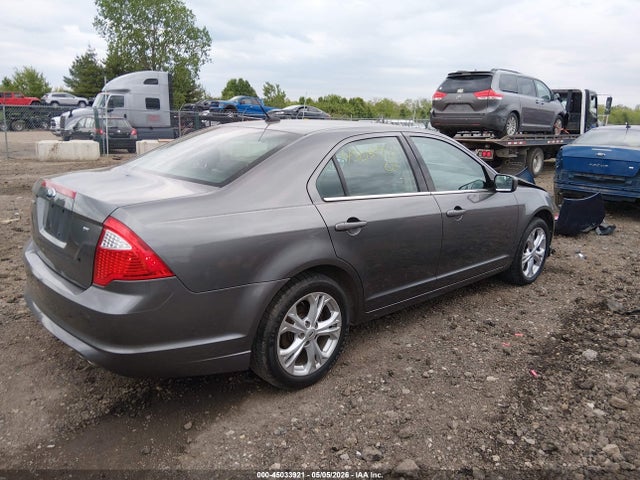 45033921 :رقم المزاد ، 3FAHP0HA7CR441307 vin ، 2012 Ford Fusion Se مزاد بيع