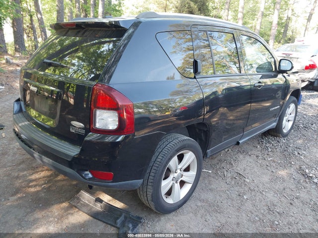 45033998 :رقم المزاد ، 1C4NJDEB0GD617311 vin ، 2016 Jeep Compass Latitude مزاد بيع