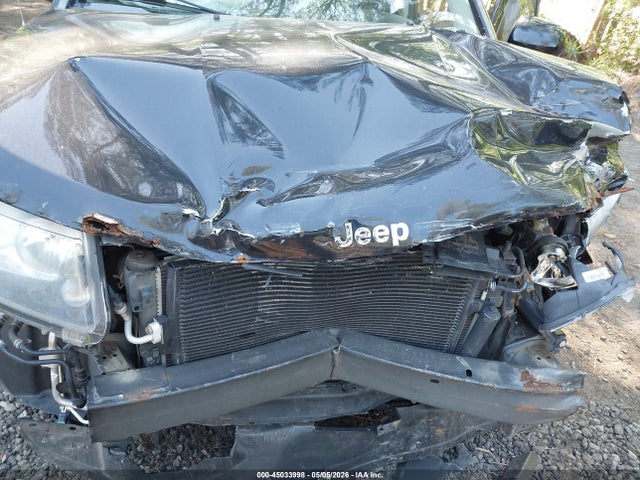45033998 :رقم المزاد ، 1C4NJDEB0GD617311 vin ، 2016 Jeep Compass Latitude مزاد بيع