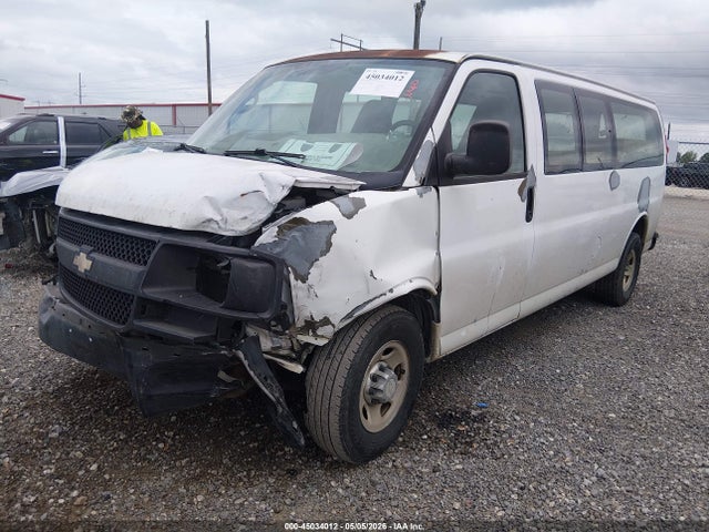 2010 Chevrolet Express 3500 Work Van მანქანა იყიდება აუქციონზე, vin: 1GC2GUBA0A1165639, აუქციონის ნომერი: 45034012