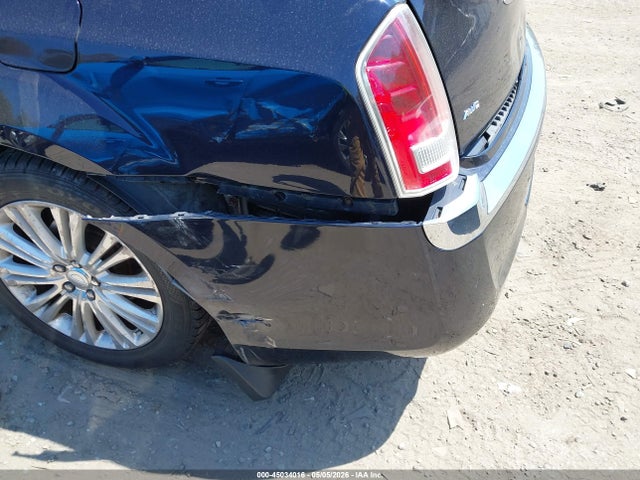 2012 Chrysler 300 Limited მანქანა იყიდება აუქციონზე, vin: 2C3CCAHG3CH139197, აუქციონის ნომერი: 45034016