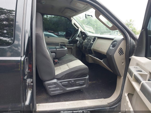 45034022 :رقم المزاد ، 1FTSX21R98EC10463 vin ، 2008 Ford F-250 Xlt مزاد بيع