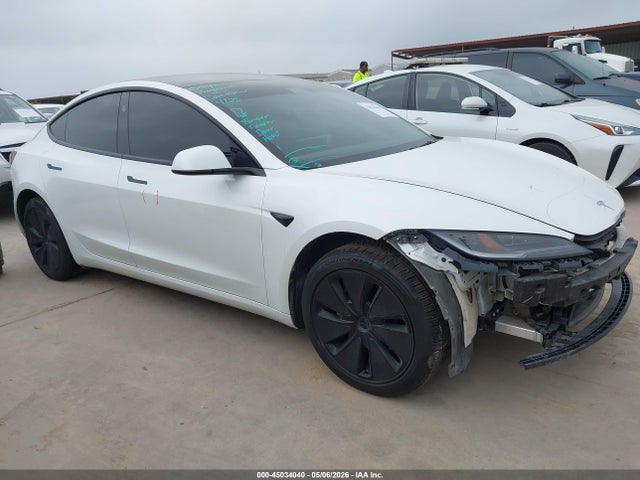 Продаж на аукціоні авто 2024 Tesla Model 3 Long Range Dual Motor All-wheel Drive/rear-wheel Drive, vin: 5YJ3E1EA3RF728786, номер лоту: 45034040