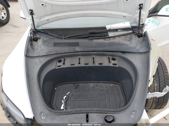 2024 Tesla Model 3 Long Range Dual Motor All-wheel Drive/rear-wheel Drive მანქანა იყიდება აუქციონზე, vin: 5YJ3E1EA3RF728786, აუქციონის ნომერი: 45034040