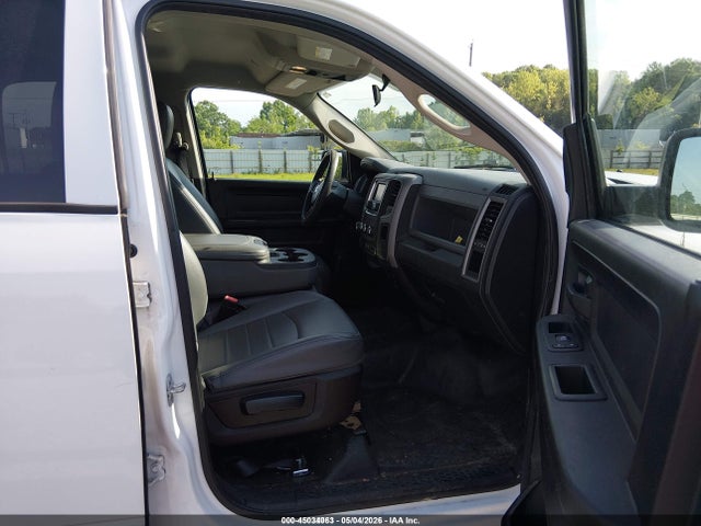 45034063 :رقم المزاد ، 1C6RR7KG3KS649659 vin ، 2019 Ram 1500 Classic Tradesman  4x4 5'7 Box مزاد بيع