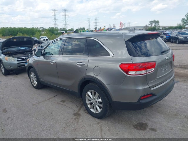5XYPGDA52GG066663 KIA Sorento 3.3l Lx