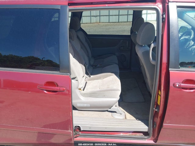 Продажа на аукционе авто 2010 Toyota Sienna Le, vin: 5TDKK4CC4AS315933, номер лота: 45034108