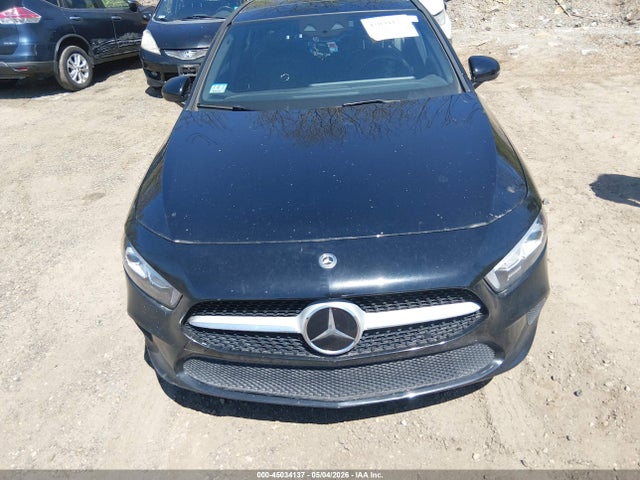 45034137 :رقم المزاد ، WDD3G4EB1KW019897 vin ، 2019 Mercedes-benz A 220 مزاد بيع