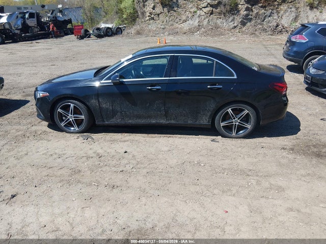45034137 :رقم المزاد ، WDD3G4EB1KW019897 vin ، 2019 Mercedes-benz A 220 مزاد بيع