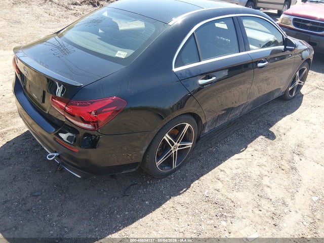 45034137 :رقم المزاد ، WDD3G4EB1KW019897 vin ، 2019 Mercedes-benz A 220 مزاد بيع