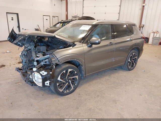 45034149 :رقم المزاد ، JA4J4VA88NZ008452 vin ، 2022 Mitsubishi Outlander مزاد بيع