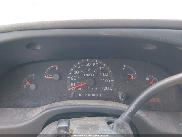 45034152 :رقم المزاد ، 1FTSE34L5XHB42470 vin ، 1999 Ford E-350 Super Duty Commercial/recreational مزاد بيع