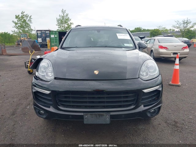 Продаж на аукціоні авто 2017 Porsche Cayenne Platinum Edition, vin: WP1AA2A24HKA88157, номер лоту: 45034155
