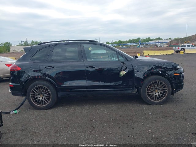 Продаж на аукціоні авто 2017 Porsche Cayenne Platinum Edition, vin: WP1AA2A24HKA88157, номер лоту: 45034155