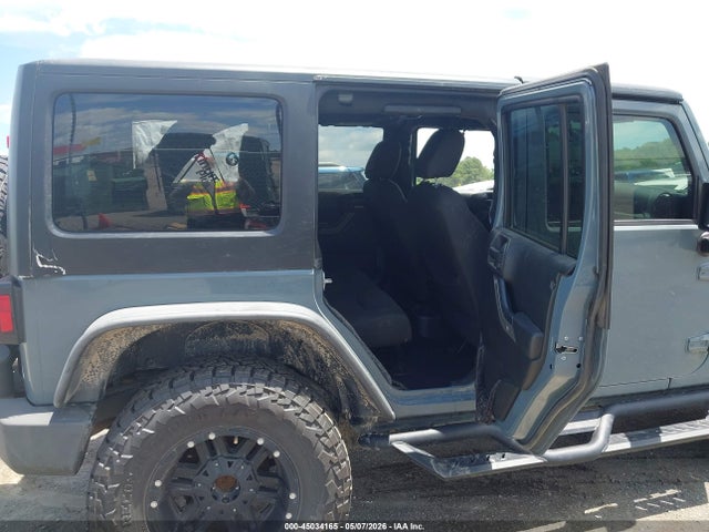 45034165 :رقم المزاد ، 1C4BJWDG5FL546767 vin ، 2015 Jeep Wrangler Unlimited Sport مزاد بيع