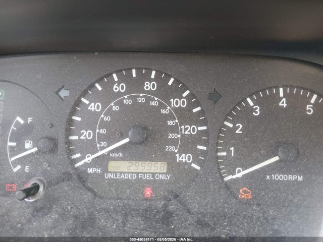 45034171 :رقم المزاد ، JT2BF22K1W0091587 vin ، 1998 Toyota Camry Ce/le/xle مزاد بيع
