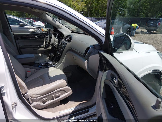 45034188 :رقم المزاد ، 5GAKRBKD5HJ208697 vin ، 2017 Buick Enclave Leather مزاد بيع