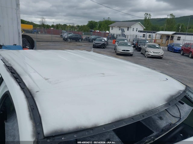 2024 Chevrolet Silverado 1500 4wd  Short Bed Lt Trail Boss მანქანა იყიდება აუქციონზე, vin: 3GCPDFEK4RG361076, აუქციონის ნომერი: 45034212